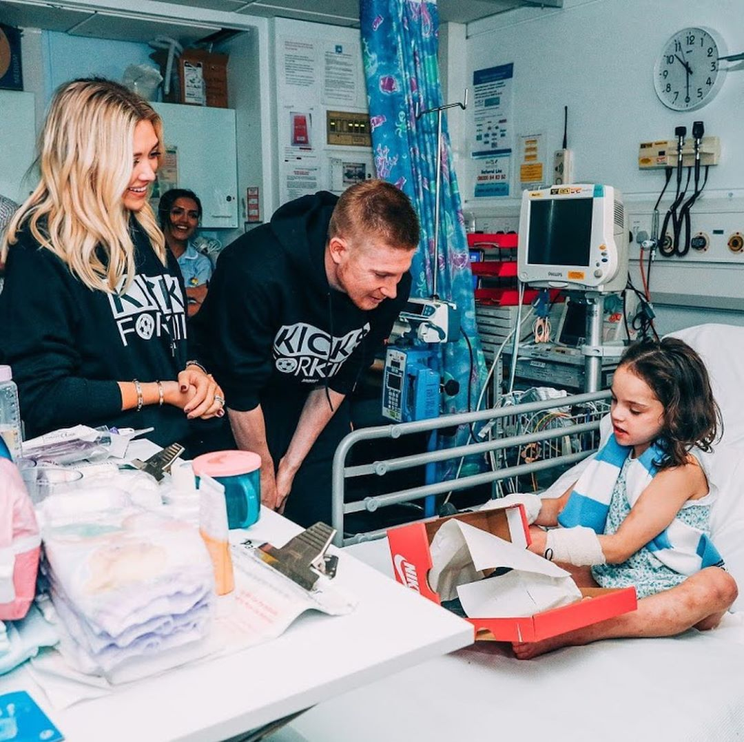  De Bruyne and wife posted several images on Instagram thanking hospital for the 'warm welcome', adding it was 'wonderful to see the smiles on the children's faces'