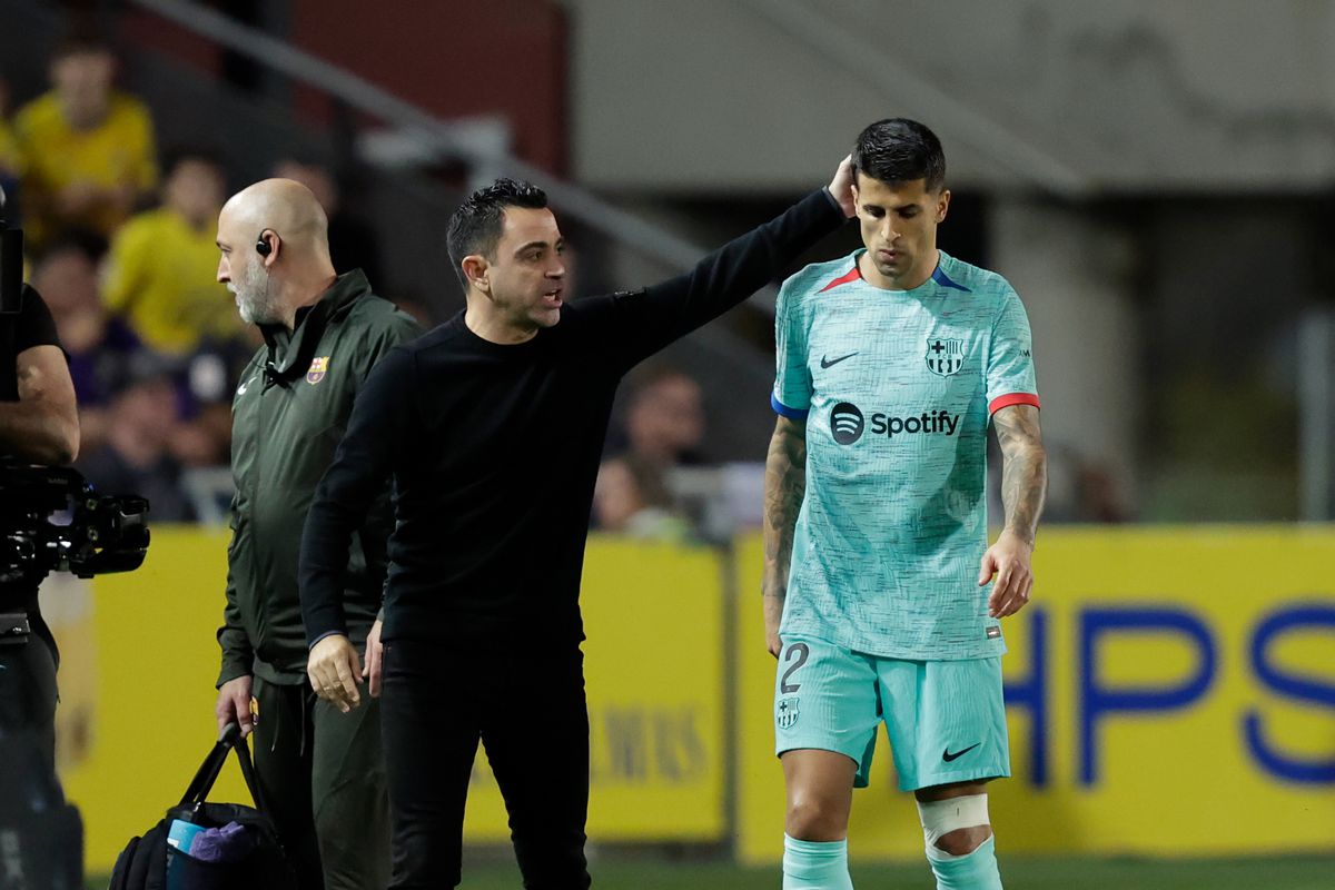 Joao Cancelo limps out of Barcelona's clash with Las Palmas - Barca  Blaugranes