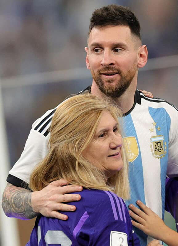 The Untold Story of Messi's Mother: A Narrative of Triumphs, Sacrifices ...
